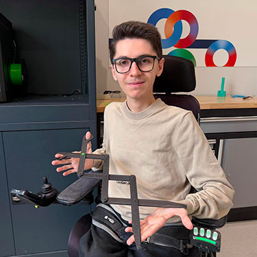 Il FabLab premia i progetti che migliorano la quotidianit&agrave;