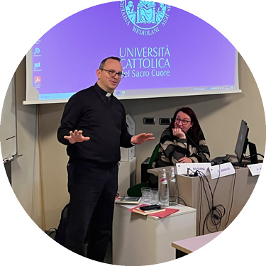 Don Baraldi: «L'importanza di educare all'altrove»
