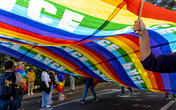 In marcia tra i colori diversi della Pace