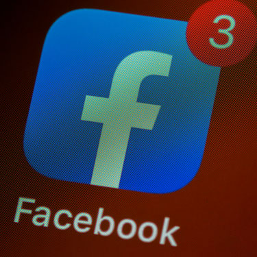 Vent'anni di Facebook, un social in evoluzione
