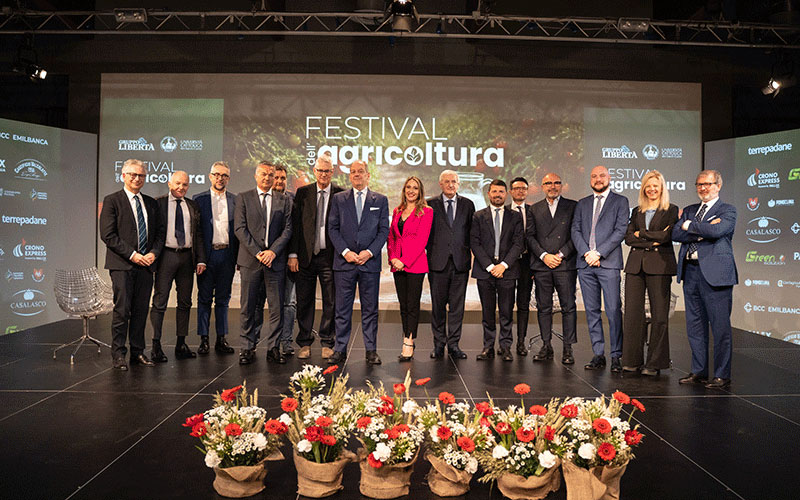 La terra non aspetta