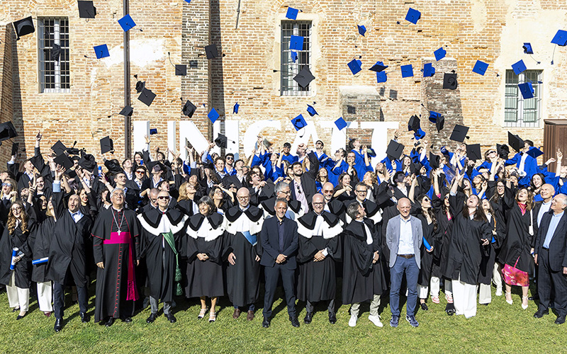 Cremona in festa per i 92 nuovi laureati