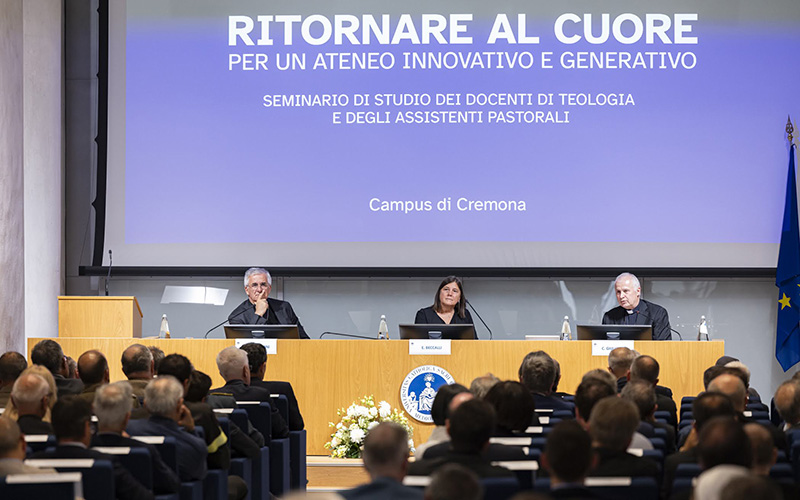 Il richiamo al cuore diventa apertura al mondo