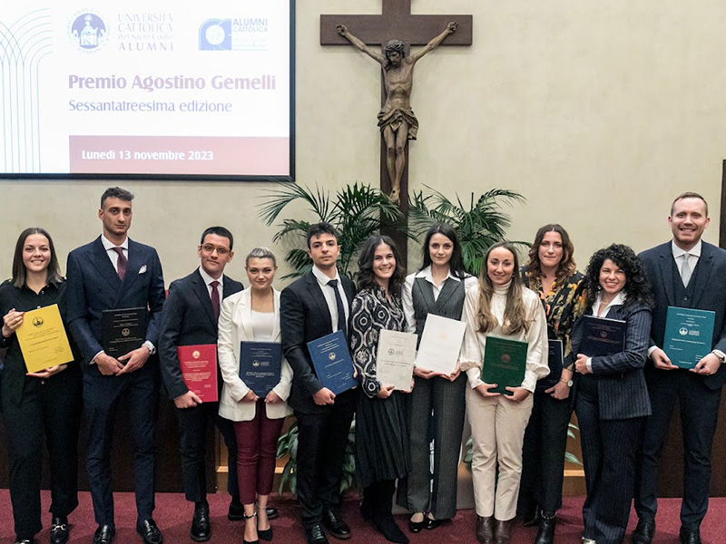 Premio Agostino Gemelli, i tredici migliori laureati «capaci e meritevoli»