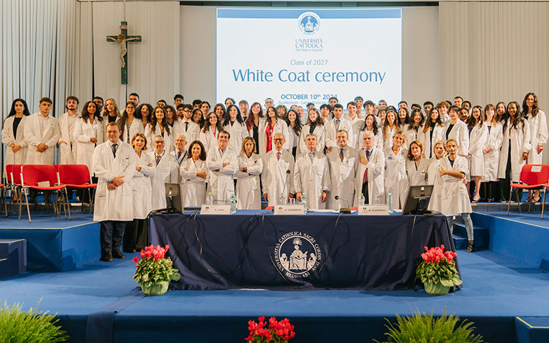 Medicine, great privilege and extraordinary responsibility