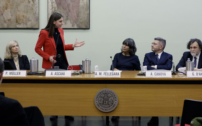 Intelligenza artificiale, il difficile compito di non essere né apocalittici né integrati