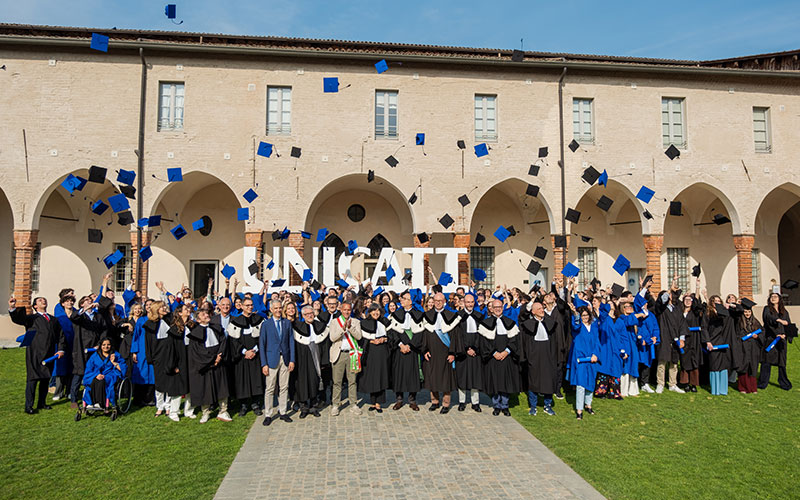Responsabilit&agrave; e futuro, &egrave; Festa di laurea a Santa Monica