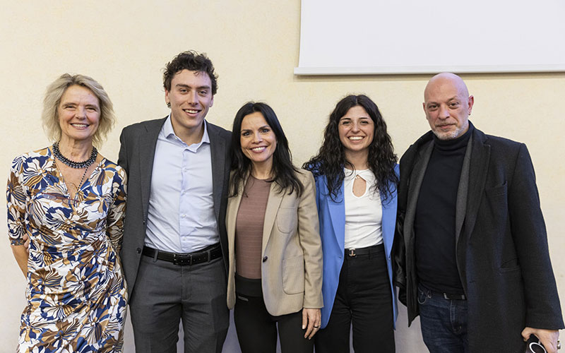 Giovani e politica. Un podcast per avvicinare i due mondi 