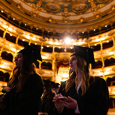Per i laureati di Brescia la festa è in Grande