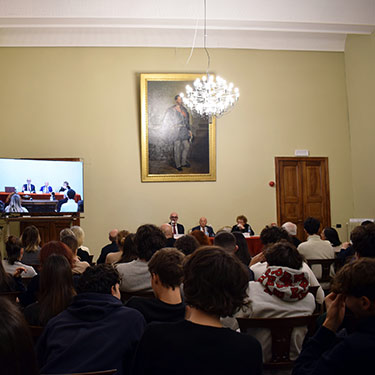 Eccellenza e ricerca: tre laureati della Cattolica premiati all&rsquo;Istituto Lombardo