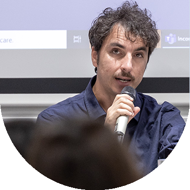 Desiati, una voce “fuori” per raccontare il piacere della scrittura