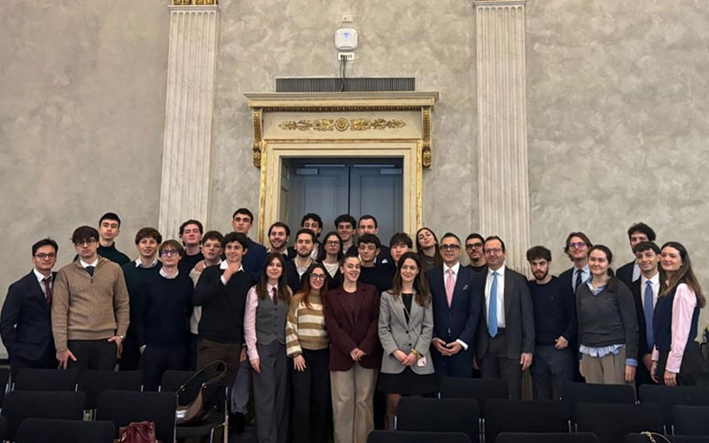 Un ponte tra formazione accademica e finanza globale