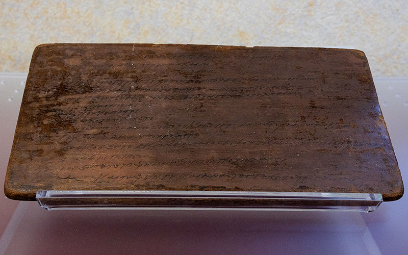 La fede cristiana incisa su una tavoletta di legno del VI secolo