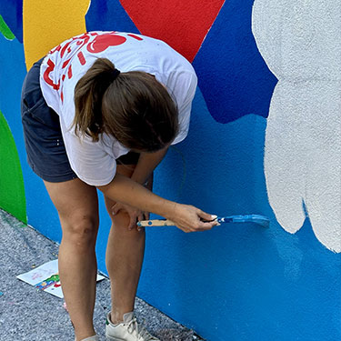 Messa alla prova per minori, un murales sigla il patto di comunit&agrave; 