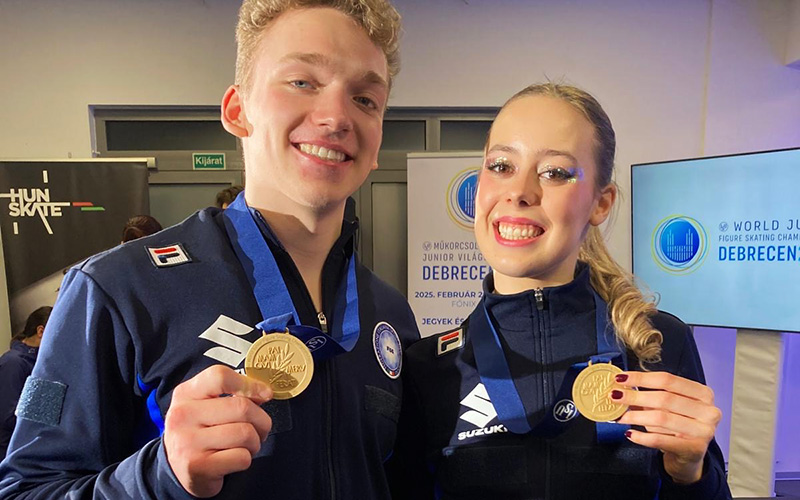 Noemi Tali vince i Mondiali juniores di pattinaggio di figura, sognando Milano-Cortina 2026 (e Carolina Kostner)