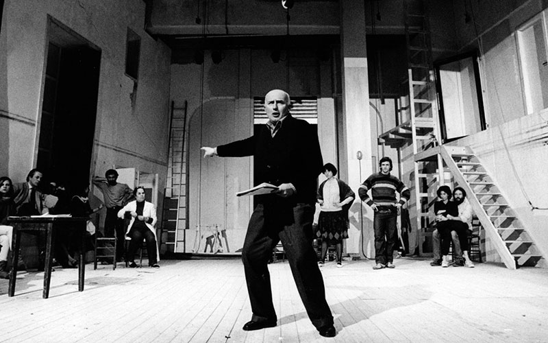 Giovanni Testori, la leggenda della tesi